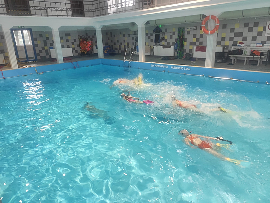 Hokej pod wodą Walenie Siemianowice Śląskie Trening 26 XI 2022. Koniec Walenia czyli Amatorska Liga Hokeja Pod Wodą